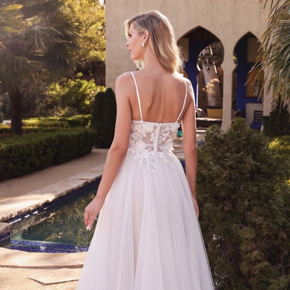 NEW LONG OFF THE SHOULDER SLEEVELESS WEDDING DRESS WITH ZIPPER BACK  CD CB072W - Picture 8 of 10